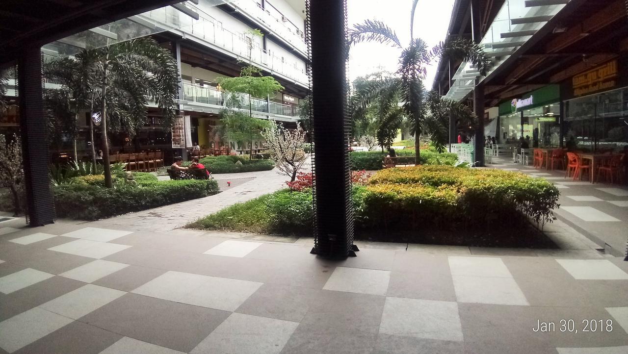 Big Hotel Suites Mandaue City Exterior foto